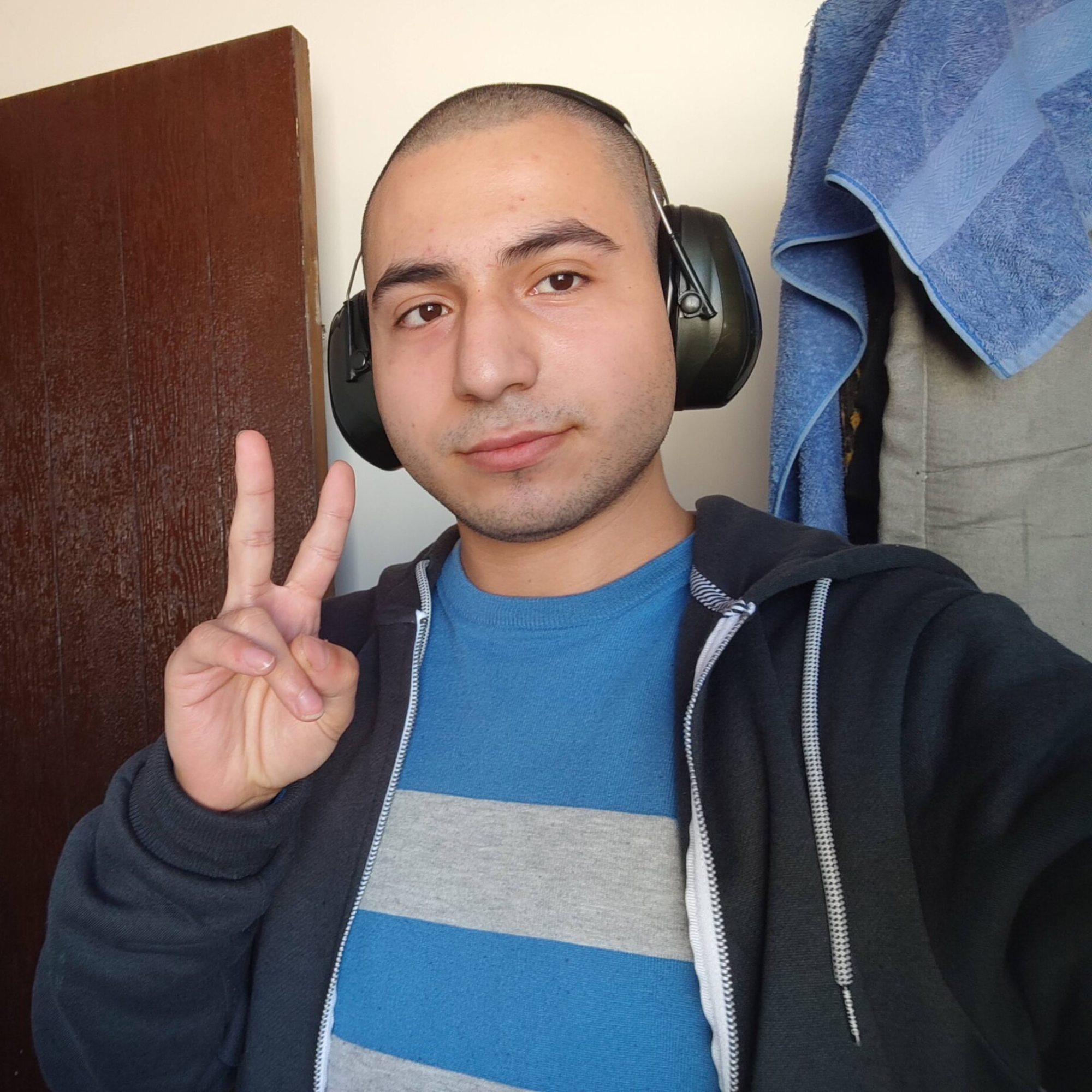 Kevin hiperacusia en Chile